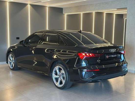AUDI-A3-2021