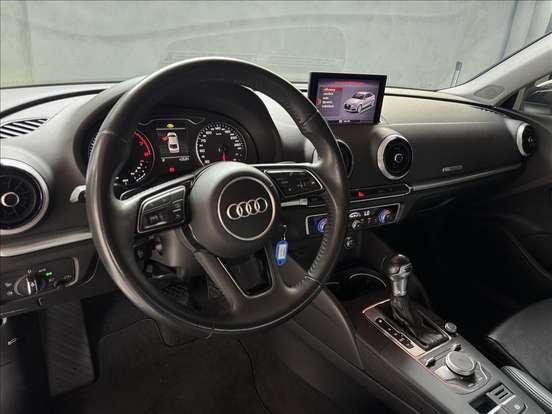 AUDI-A3-2.0 TFSI GASOLINA SEDAN PERFORMANCE S-TRONIC AUDI-A3-2019