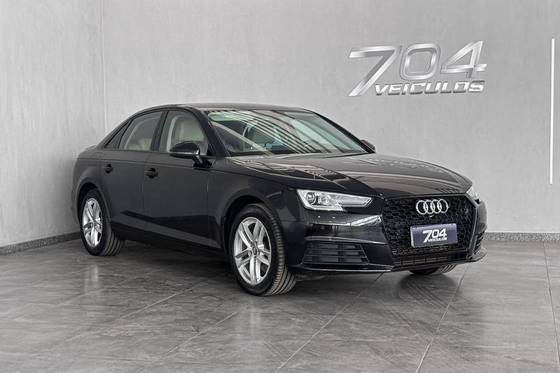 AUDI A4 2.0 TFSI GASOLINA PRESTIGE S TRONIC