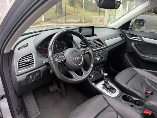 AUDI-Q3-2018