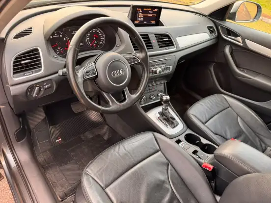 AUDI-Q3-1.4 TFSI ATTRACTION GASOLINA 4P S TRONIC AUDI-Q3-2016