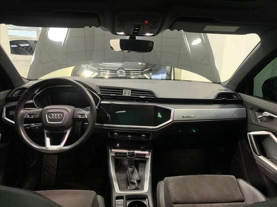 AUDI-Q3-1.4 35 TFSI GASOLINA BLACK S LINE S TRONIC AUDI-Q3-2021