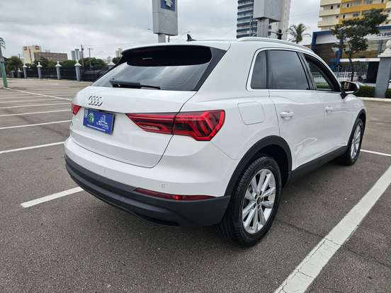 AUDI-Q3-1.4 35 TFSI GASOLINA PRESTIGE PLUS S TRONIC AUDI-Q3-2021