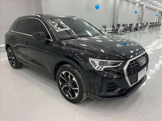 AUDI-Q3-2021