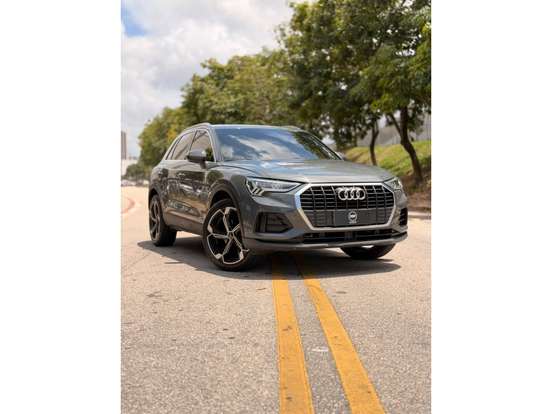 AUDI-Q3-1.4 35 TFSI GASOLINA PRESTIGE PLUS S TRONIC AUDI-Q3-2020