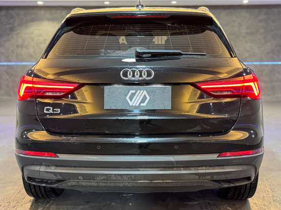 AUDI-Q3-1.4 35 TFSI GASOLINA PRESTIGE S TRONIC AUDI-Q3-2021