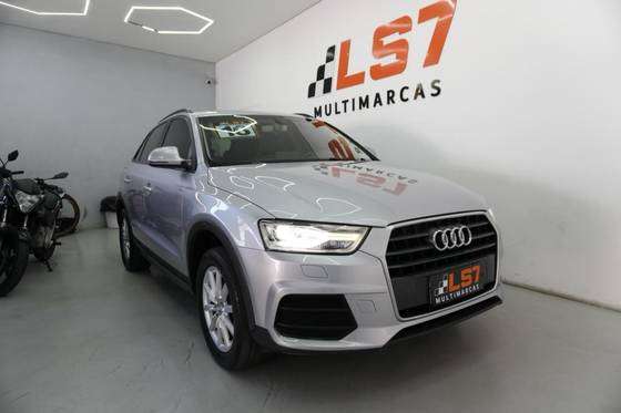 AUDI Q3 1.4 TFSI AMBIENTE GASOLINA 4P S TRONIC