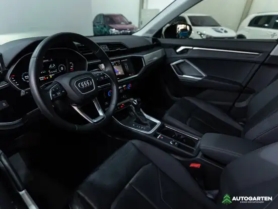 AUDI-Q3-2.0 40 TFSI GASOLINA PERFORMANCE QUATTRO TIPTRONIC AUDI-Q3-2024