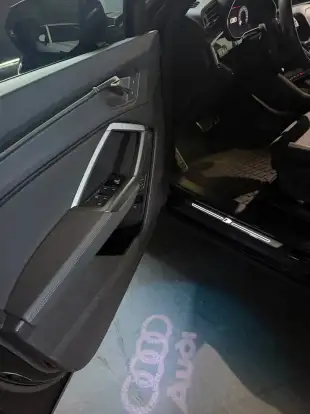 AUDI-Q3-2023
