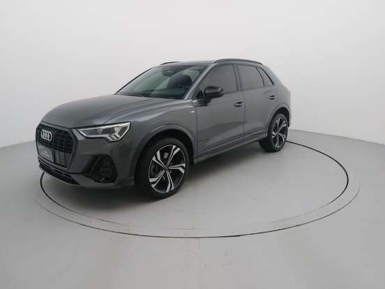 AUDI-Q3-2023