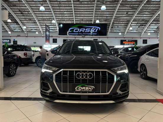 AUDI-Q3-2023