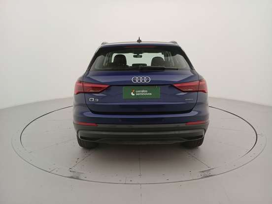 AUDI-Q3-2024