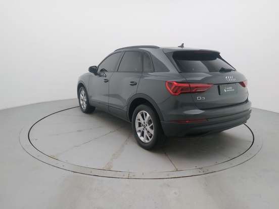 AUDI-Q3-2024