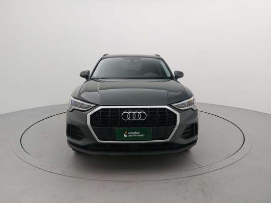AUDI-Q3-2024