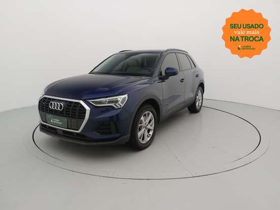 AUDI-Q3-2024