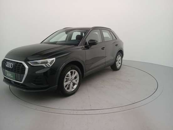 AUDI-Q3-2024
