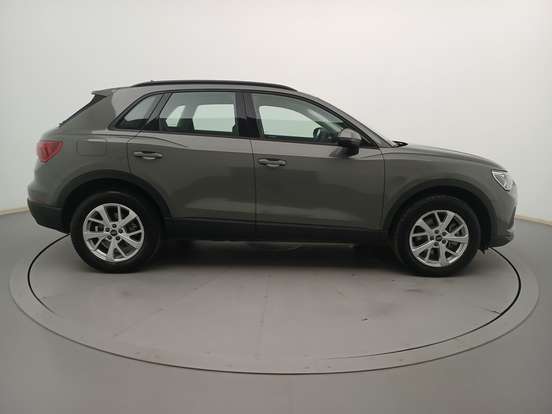 AUDI-Q3-2.0 40 TFSI GASOLINA PRESTIGE QUATTRO TIPTRONIC AUDI-Q3-2024