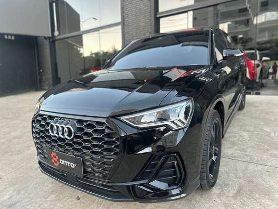 AUDI-Q3-2.0 40 TFSI GASOLINA SPORTBACK PERFORMANCE BLACK QUATTRO TIPTRONIC AUDI-Q3-2022
