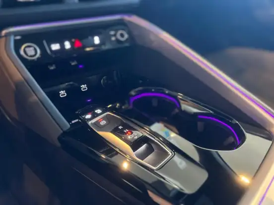 AUDI-Q5-2025