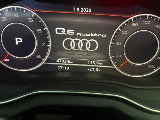 AUDI-Q5-2019