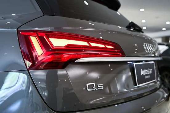 AUDI-Q5-2024
