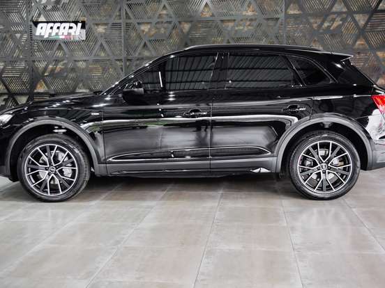 AUDI-Q5-2.0 45 TFSI GASOLINA S LINE BLACK QUATTRO S TRONIC AUDI-Q5-2024