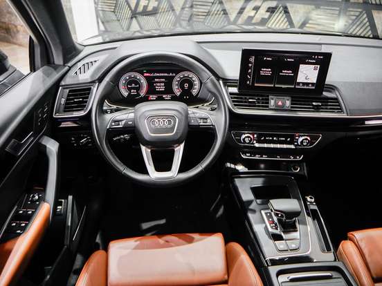 AUDI-Q5-2.0 45 TFSI GASOLINA S LINE BLACK QUATTRO S TRONIC AUDI-Q5-2024