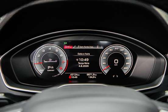 AUDI-Q5-2024