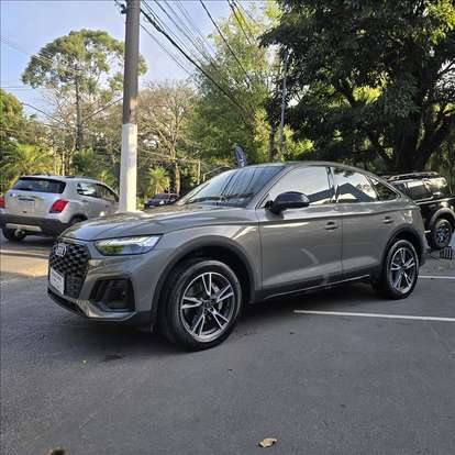 AUDI-Q5-2024