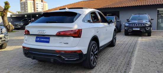 AUDI-Q5-2023