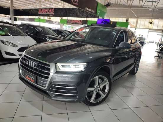 AUDI-Q5-2019