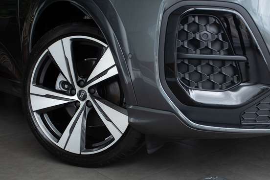 AUDI-Q5-2026