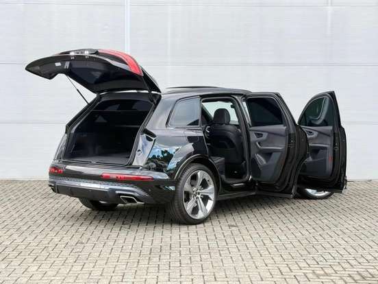 AUDI-Q7-3.0 55 TFSI MHEV S-LINE QUATTRO TIPTRONIC AUDI-Q7-2024
