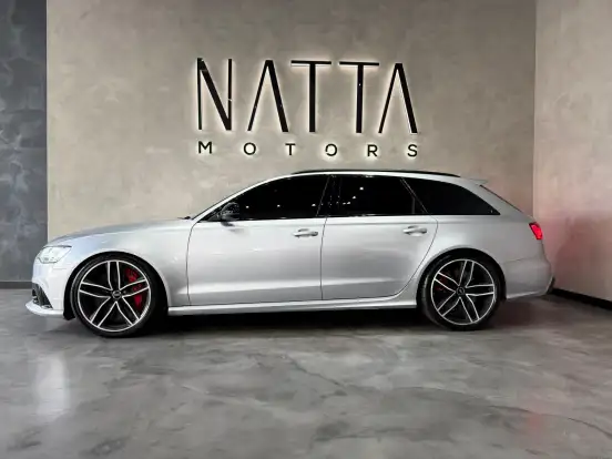 AUDI-RS6-2015