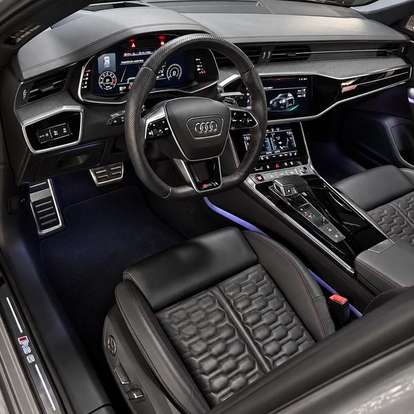 AUDI-RS6-2021