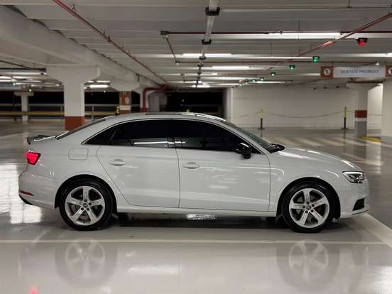 AUDI-A3-1.4 TFSI FLEX SEDAN PRESTIGE PLUS TECH TIPTRONIC AUDI-A3-2019