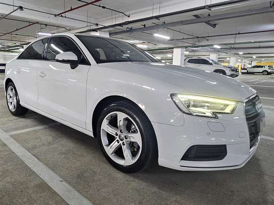 AUDI-A3-1.4 TFSI FLEX SEDAN PRESTIGE PLUS TIPTRONIC AUDI-A3-2019