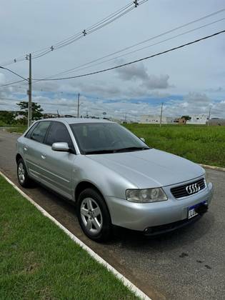 AUDI A3 1.6 8V GASOLINA 4P MANUAL