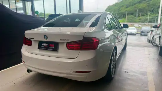 BMW-320i-2.0 16V TURBO ACTIVE FLEX 4P AUTOMÁTICO BMW-320i-2015
