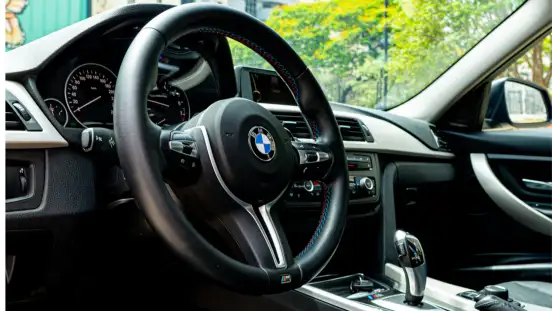 BMW-320i-2.0 16V TURBO ACTIVE FLEX 4P AUTOMÁTICO BMW-320i-2013