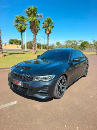 BMW 320i 2.0 16V TURBO FLEX M SPORT AUTOMÁTICO