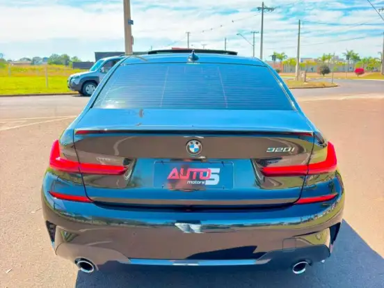 BMW-320i-2.0 16V TURBO FLEX M SPORT AUTOMÁTICO BMW-320i-2021