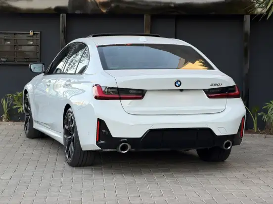 BMW-320i-2025