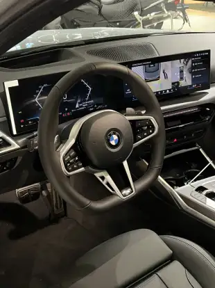BMW-320i-2026