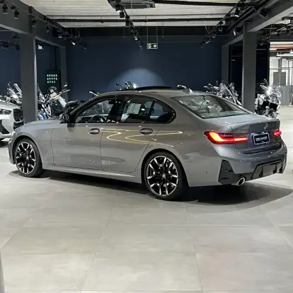 BMW-320i-2026