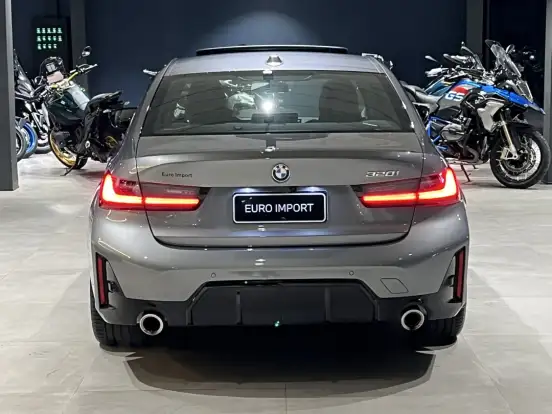 BMW-320i-2.0 16V TURBO FLEX M SPORT AUTOMÁTICO BMW-320i-2026