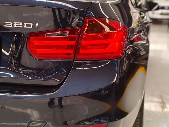 BMW-320i-2.0 16V TURBO ACTIVE FLEX 4P AUTOMÁTICO BMW-320i-2014