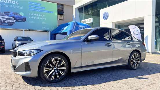 BMW-320i-2024