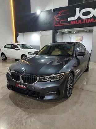 BMW-320i-2021