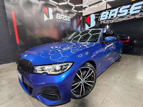 BMW-320i-2021